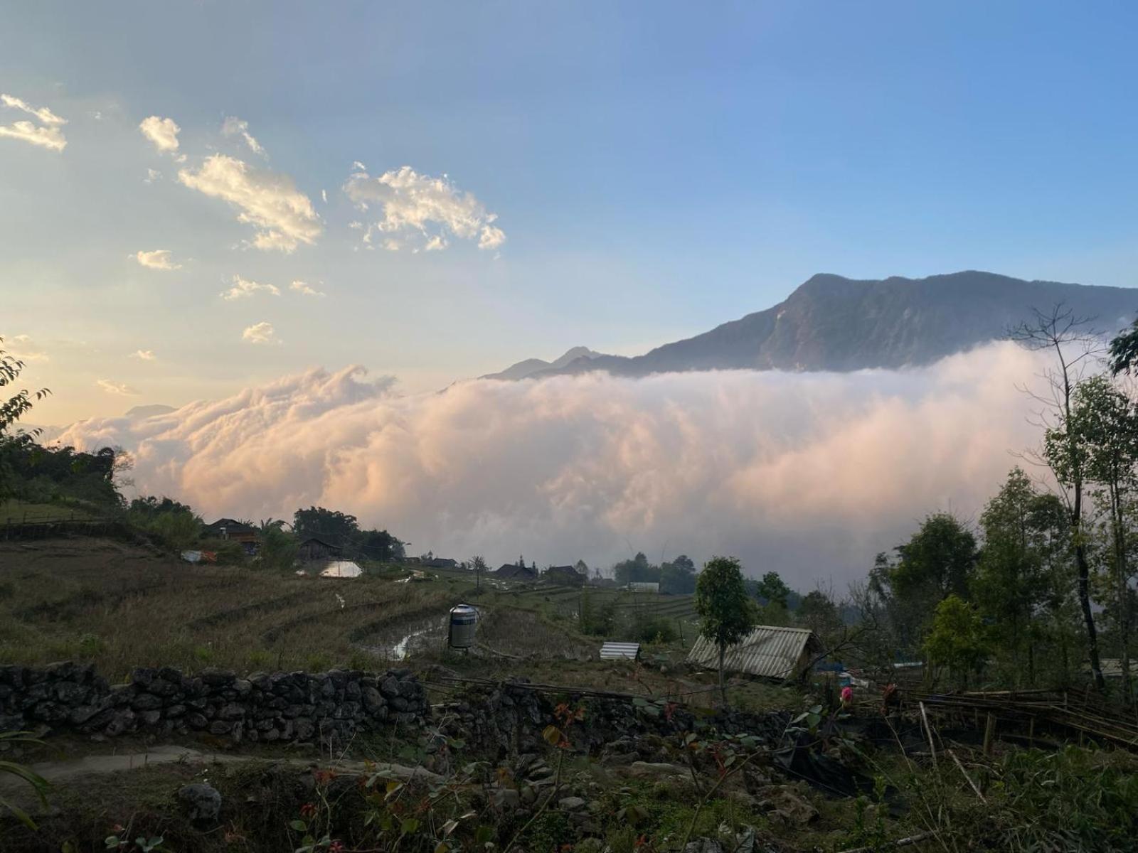 Sue Pa Family Trekking Homestay 사파 외부 사진